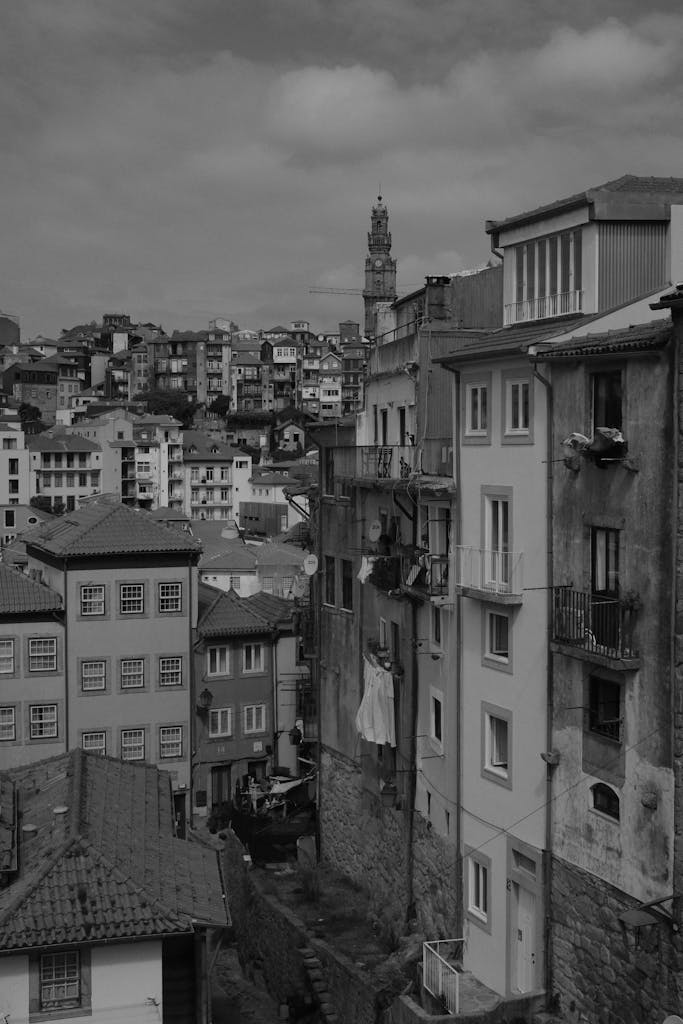 Black and white photo capturing the architectural beauty of Porto's residential district.